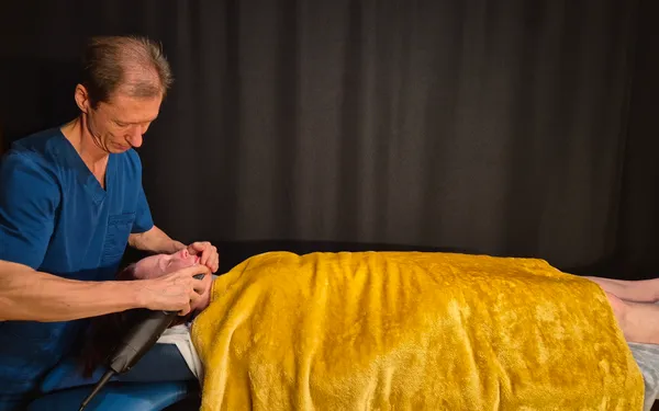 Deep Neuro-Muscular Vibromassage